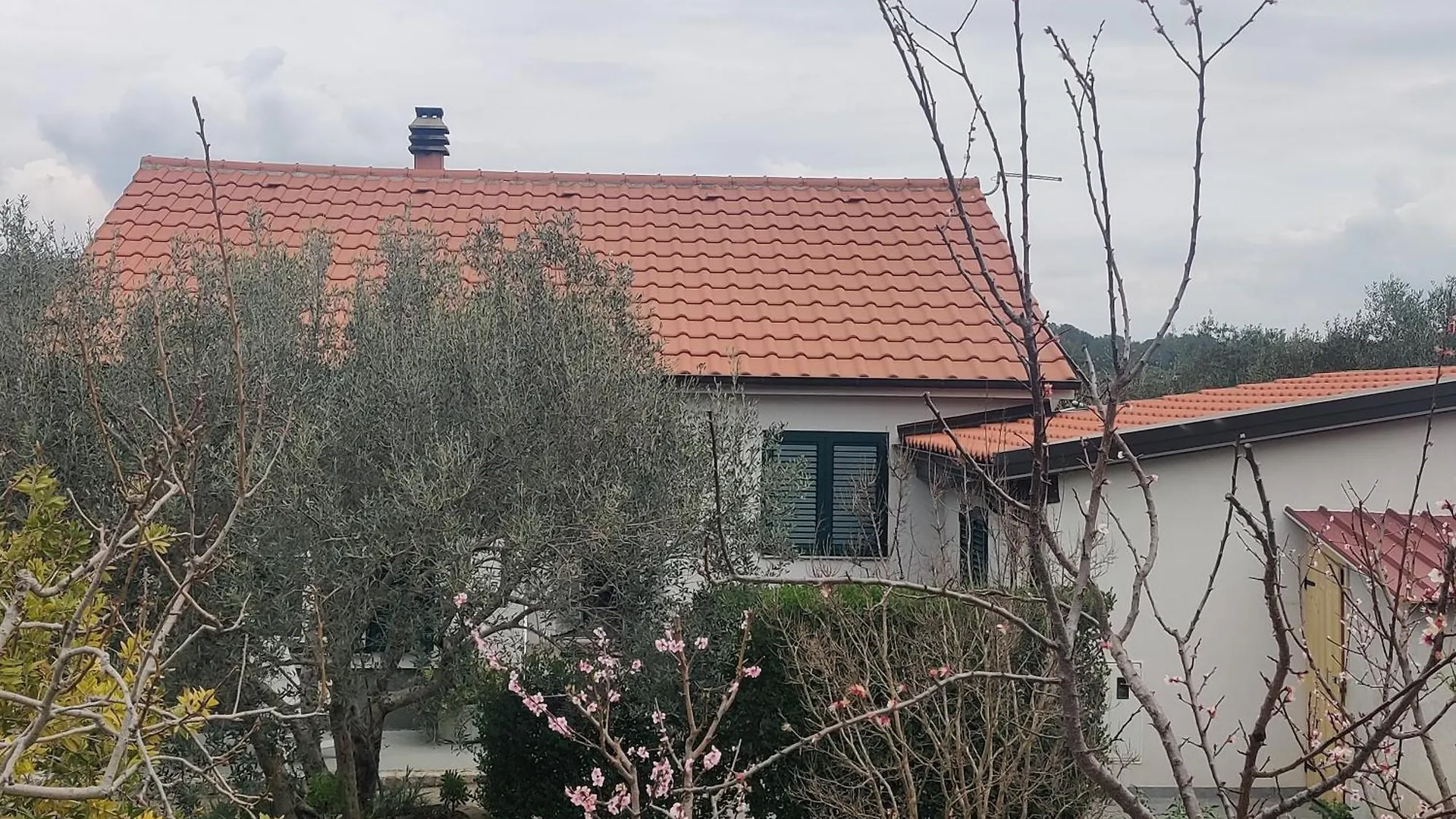 La Donna Pavica Apartment Pasman