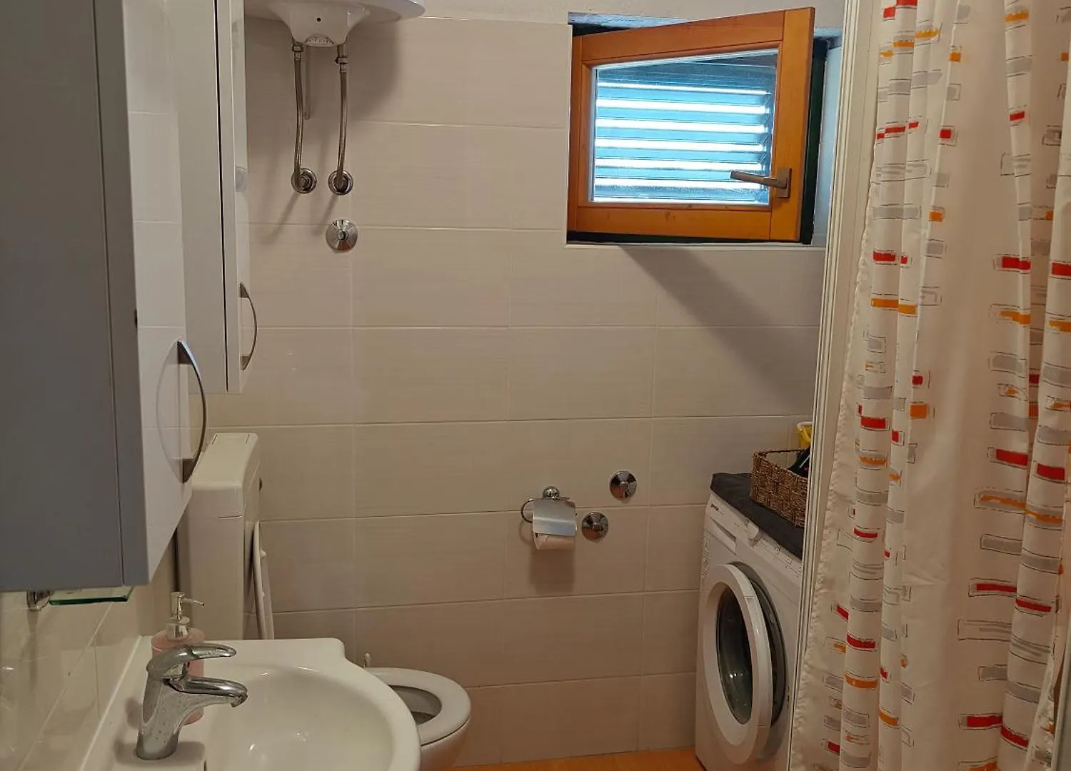 La Donna Pavica Apartment Pasman